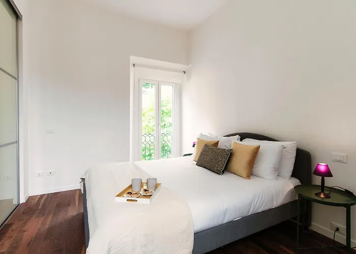 Midnight Borgo - By Myhomeincomo דירה *