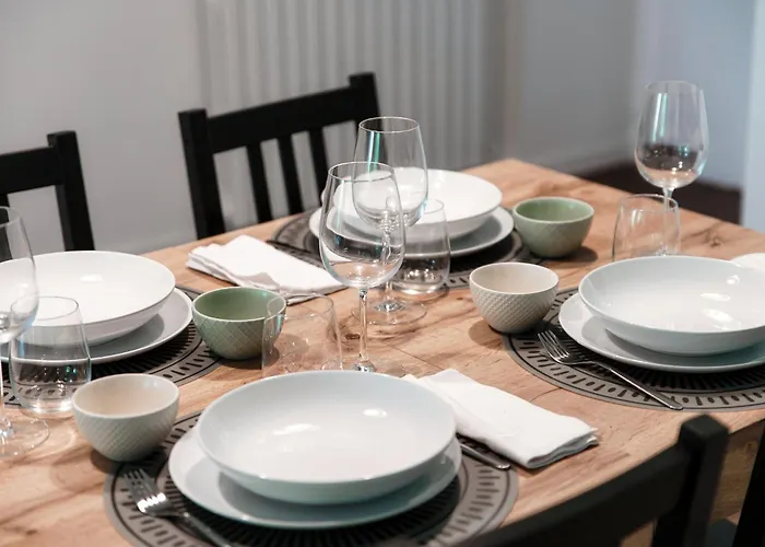 Midnight Borgo - By Myhomeincomo *